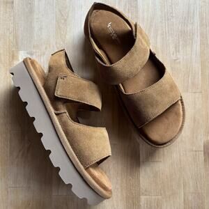 UGG Koolaburra Tizz Sandals Womens Sz 10 Chestnut Brown Slip On Strappy 1167750